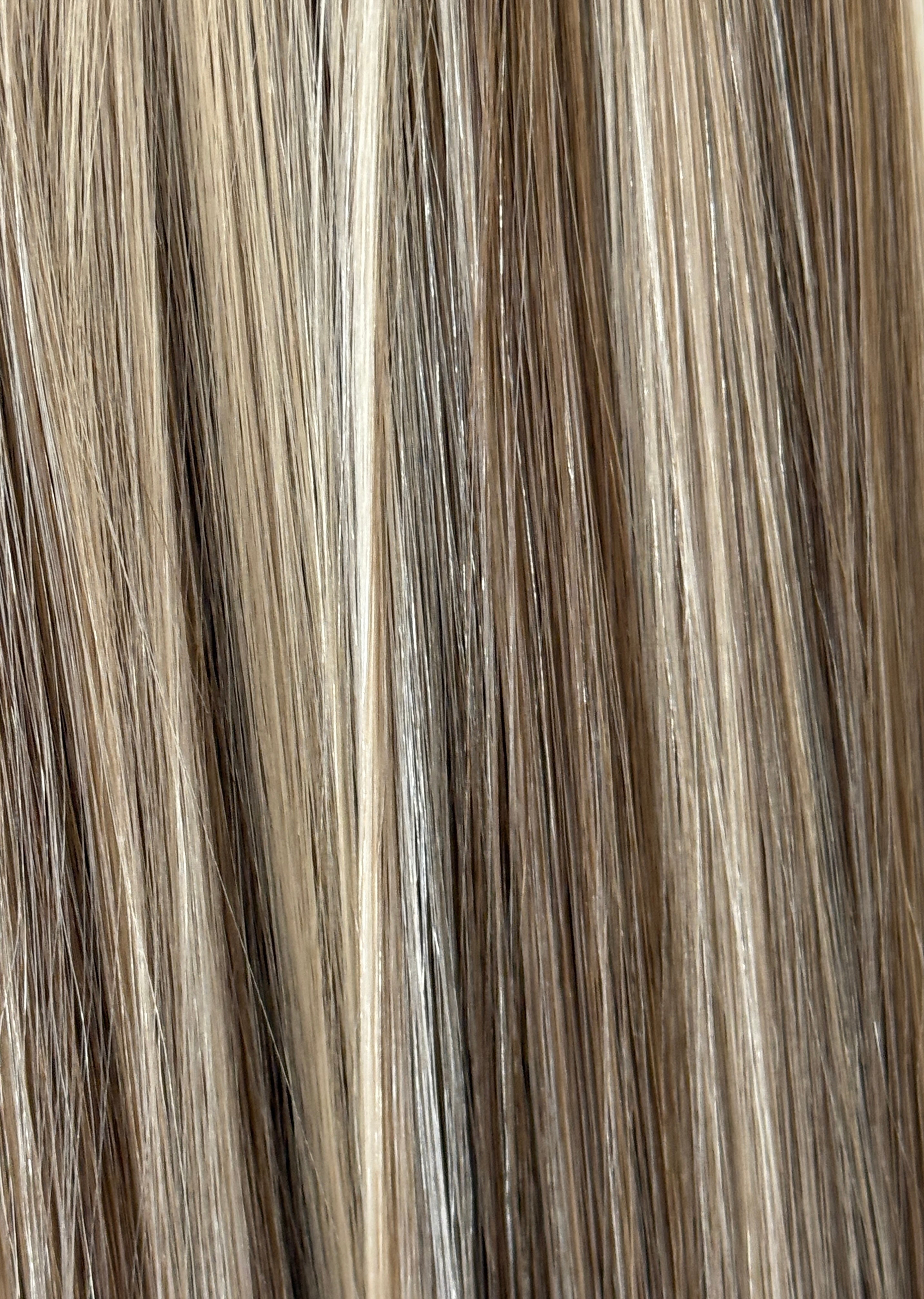 Alyssa 18-inch genius weft hair extension by HIDDN